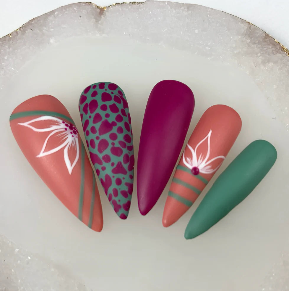 Light Elegance ButterCream - Chemical Imbalance - Creata Beauty - Professional Beauty Products