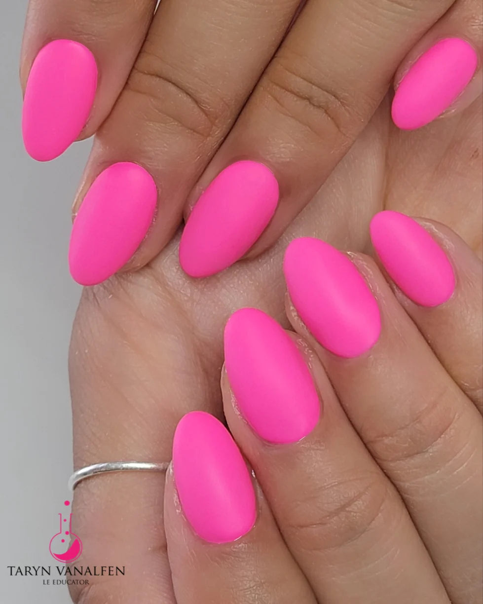 Light Elegance ButterCream - Backseat Necking - Creata Beauty - Professional Beauty Products