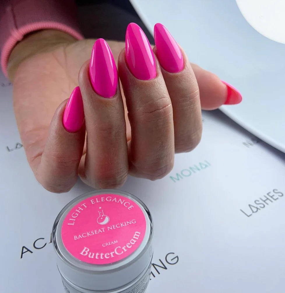 Light Elegance ButterCream - Backseat Necking - Creata Beauty - Professional Beauty Products