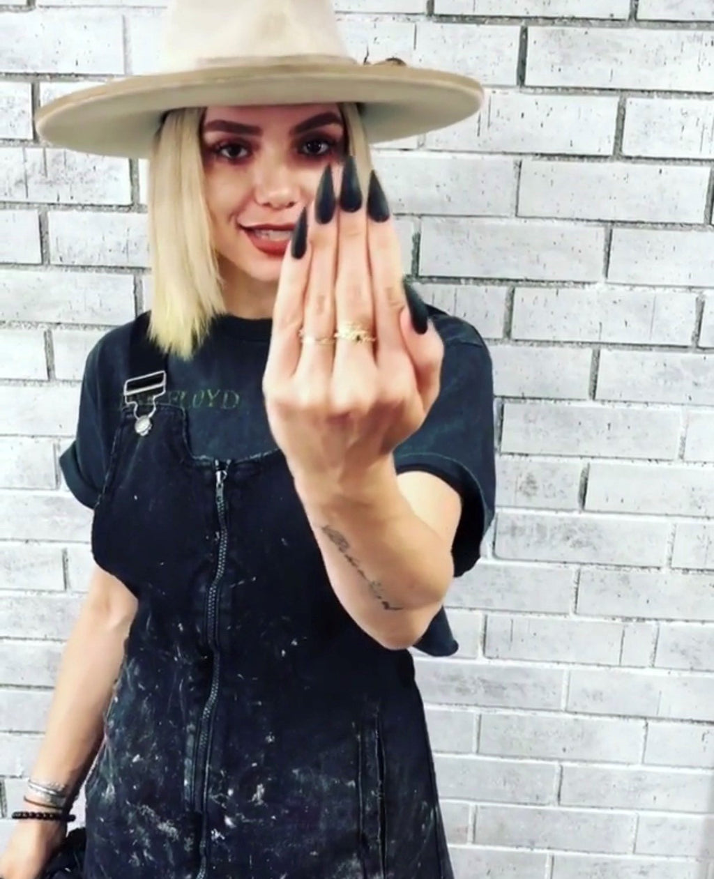 Framar Gloves - BLACKOUT 9" (Nitrile) - Small - Creata Beauty - Professional Beauty Products