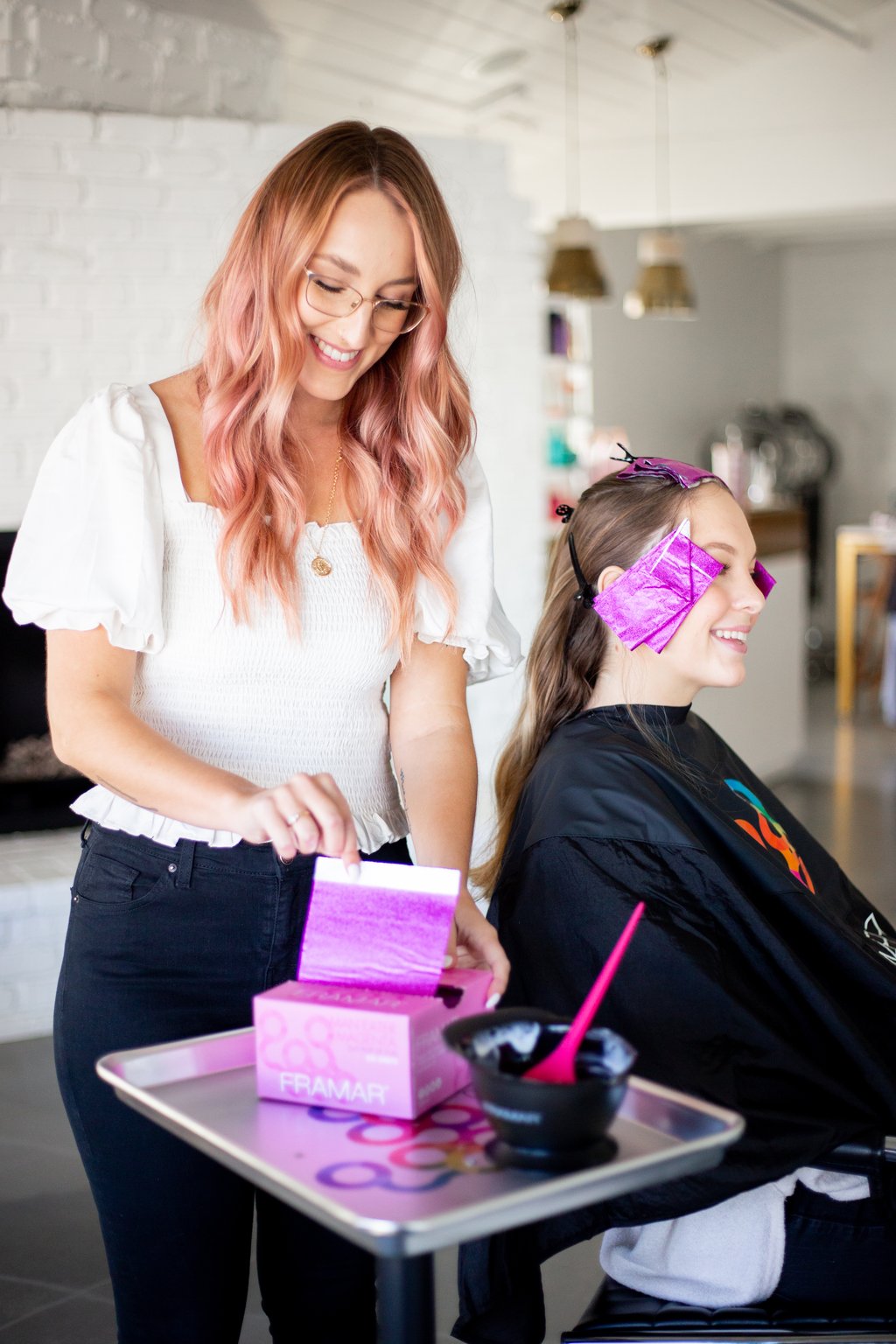 Framar Color Bowls - SureGrip Suction Bowl - Creata Beauty - Professional Beauty Products