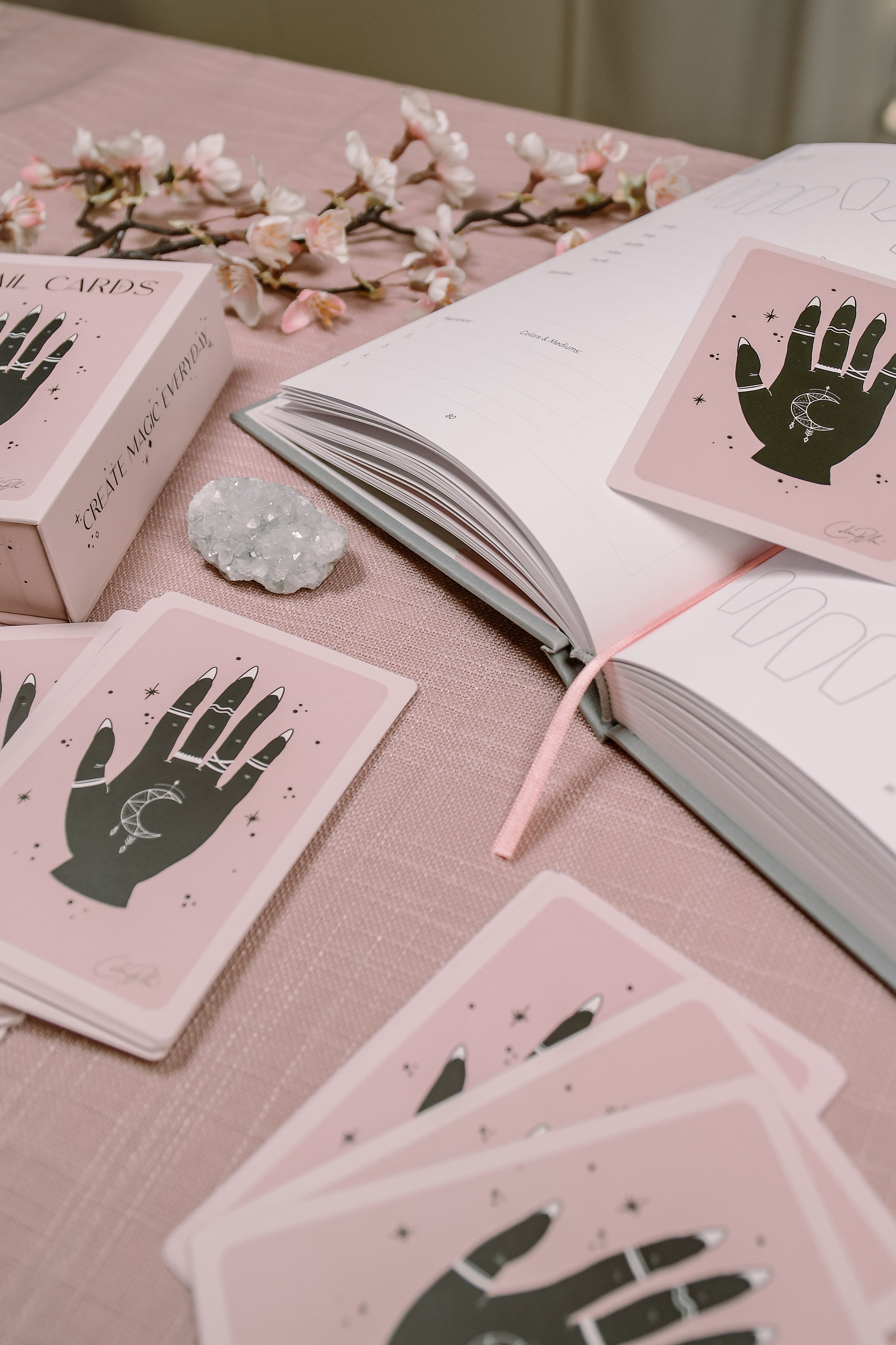 Moonflair - Nail Cards by Celina Rydén - Creata Beauty - Professional Beauty Products